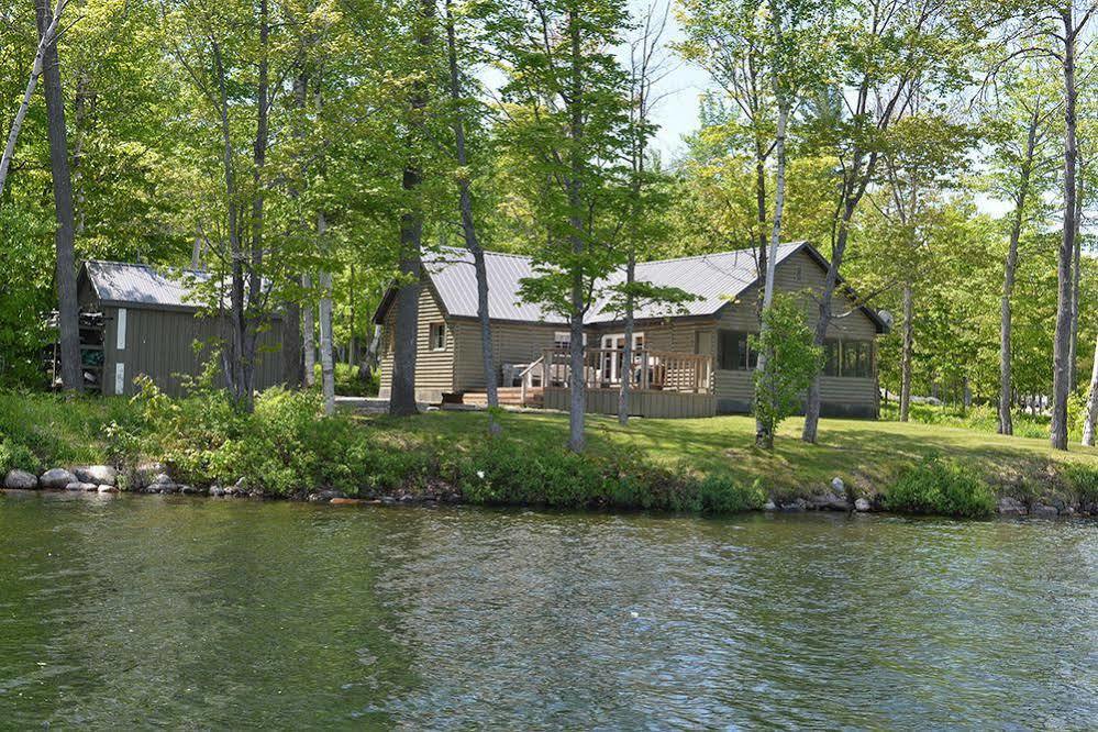 Birchland Cottages Iron Bridge 외부 사진